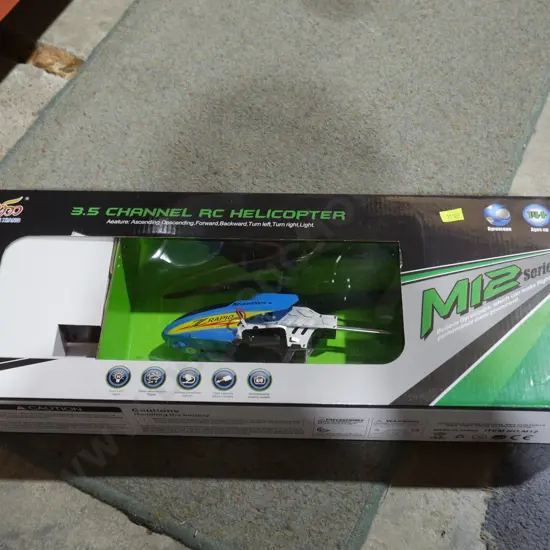 3.5 channel RC helicopter