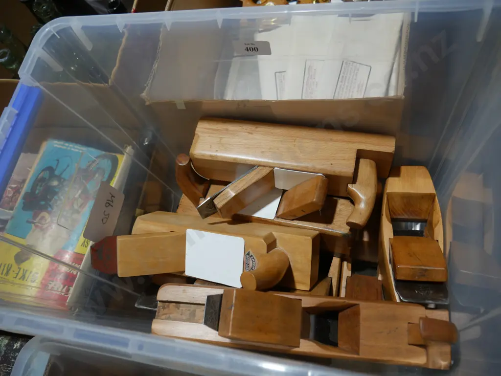 Wooden planes Image 1++