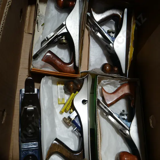 Assorted wood planes