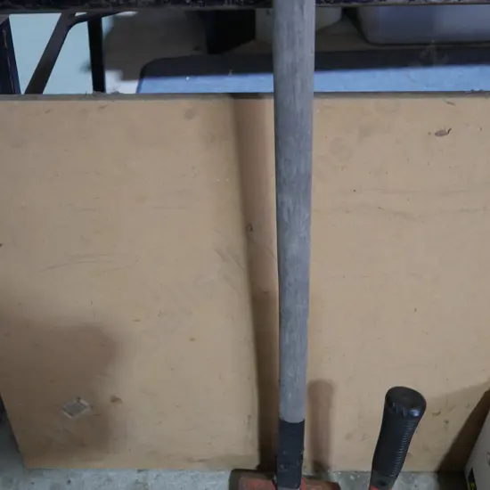 Sledge hammer & mallet