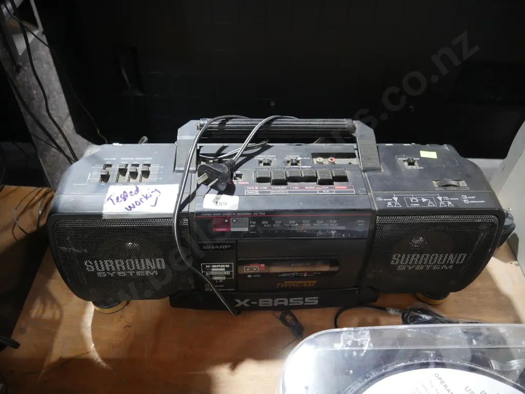 Sharp stereo system Image 1++