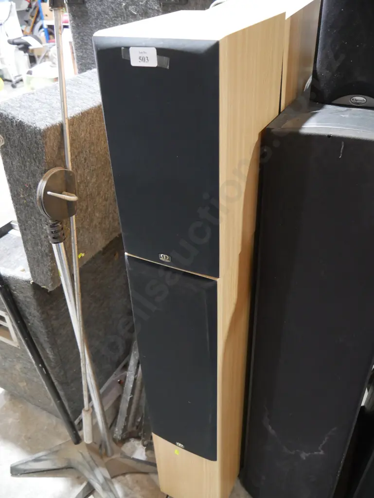 4 monitor audio speakers Image 1++