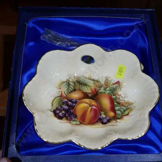 Aynsley Orchard Gold dish and fork