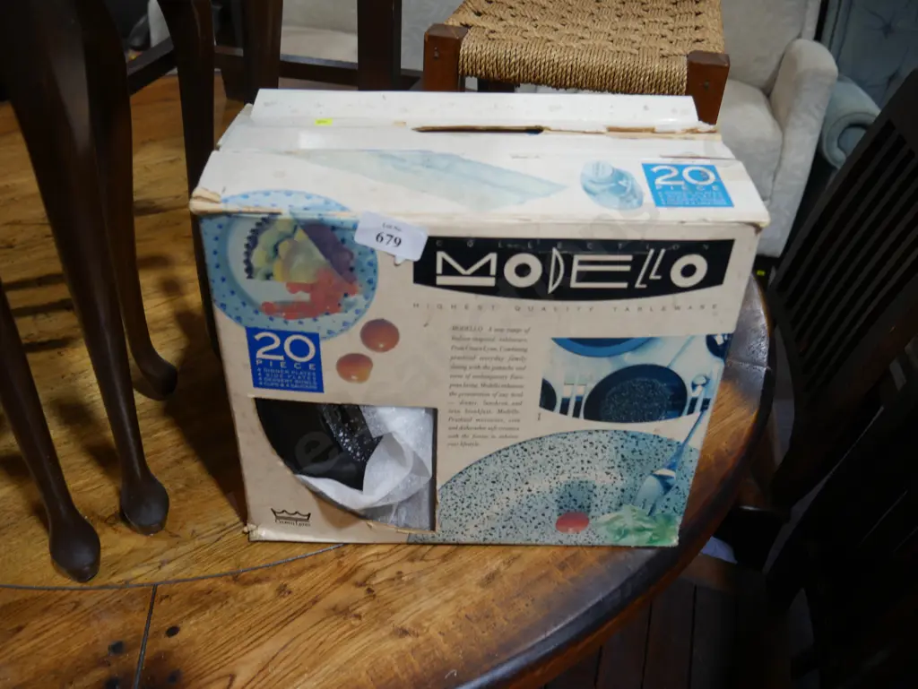 Crown Lynn Modello dinner set Image 1++