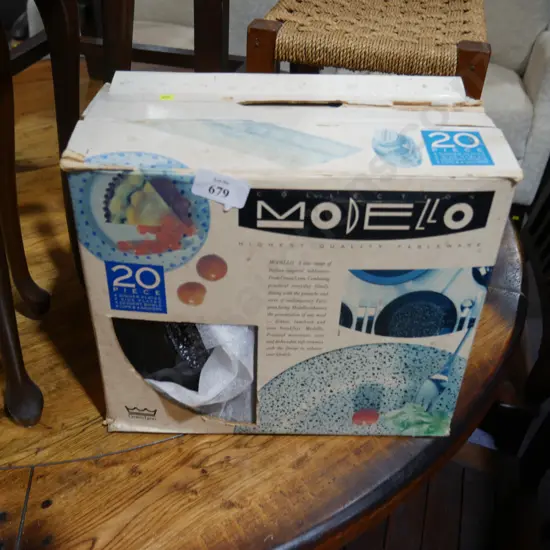 Crown Lynn Modello dinner set