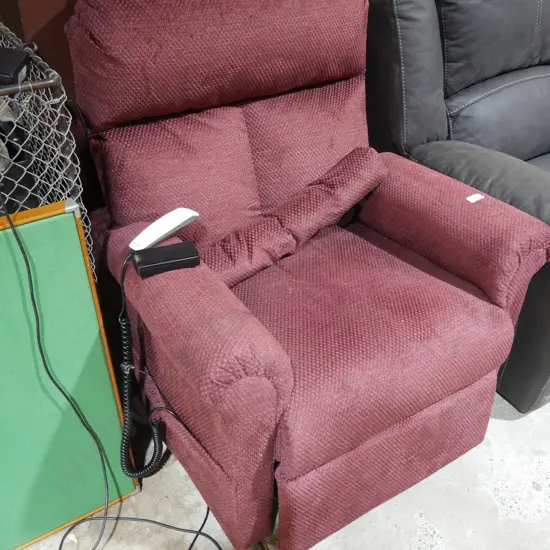 Electric liftup/recliner easy chair