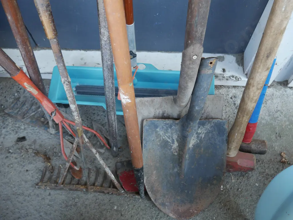 Group of tools Image 1++