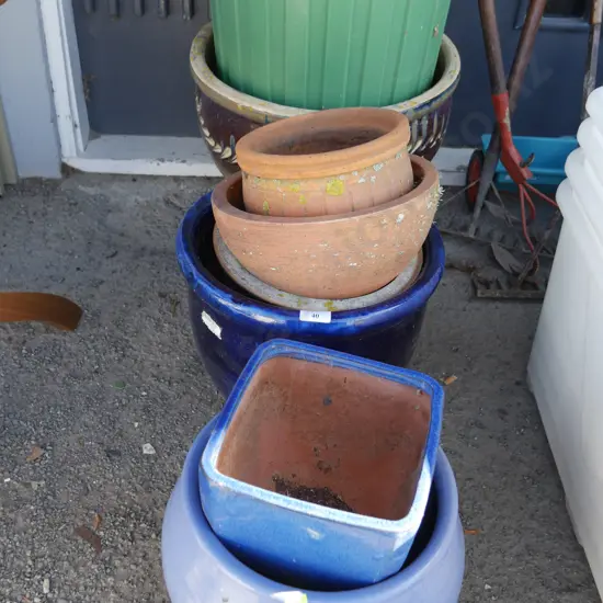 Garden pots