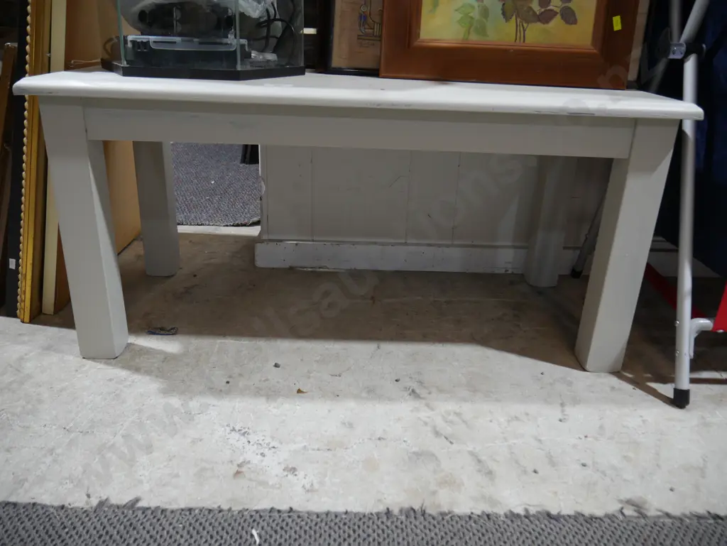 Coffee table Image 1++