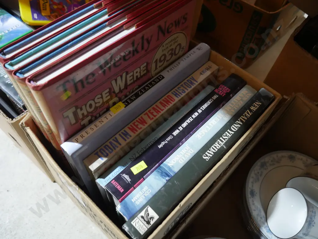 Books Image 1++
