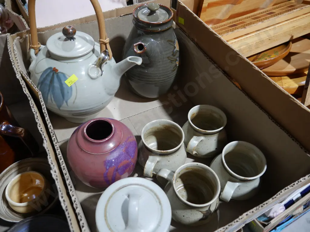 Pottery. teapots etc Image 1++
