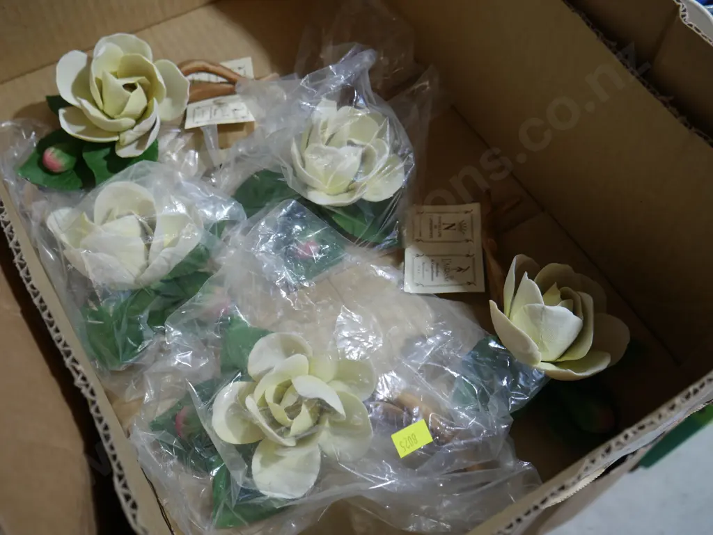 Capodimonte flowers Image 1++