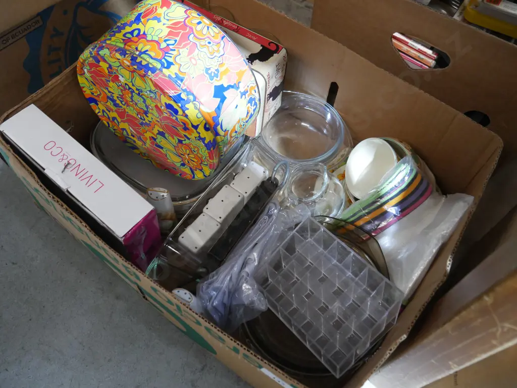 Sundries Image 1++