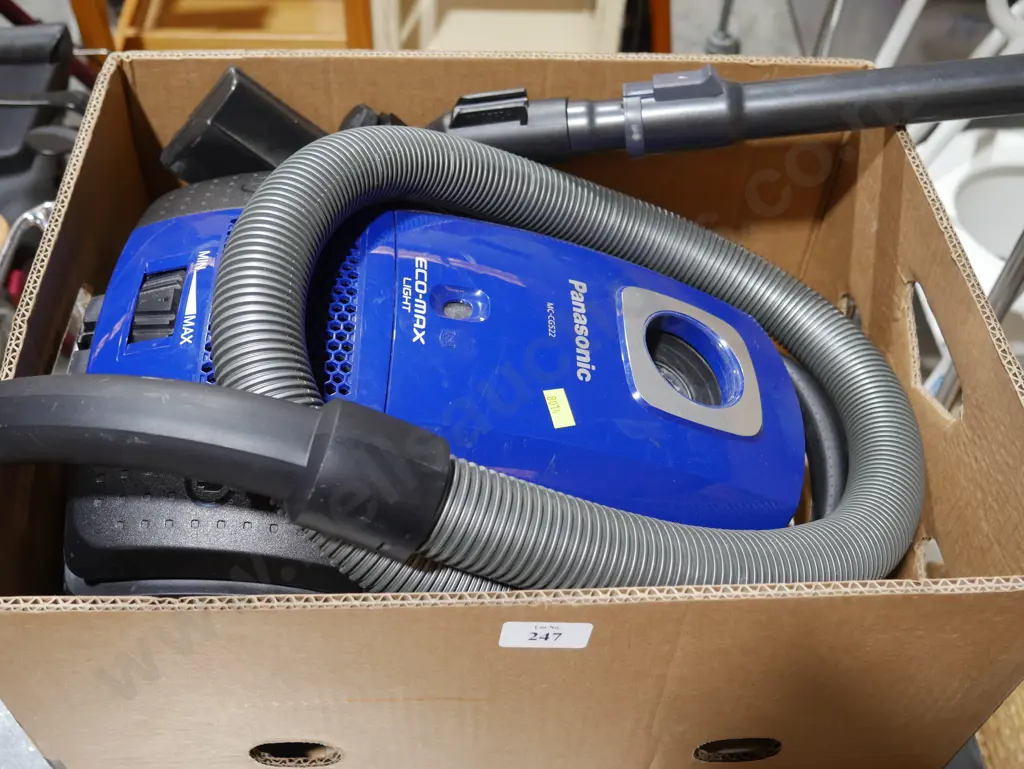Vacuum cleaner Image 1++