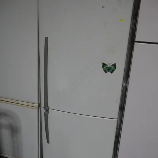 Fridge freezer