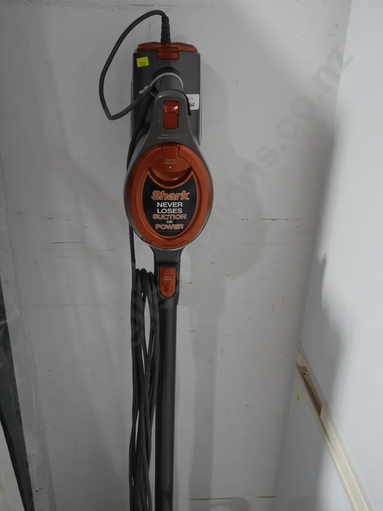 Stick vacuum cleaner Image 1++