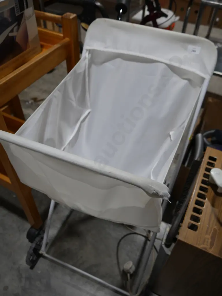 Washing trolley Image 1++