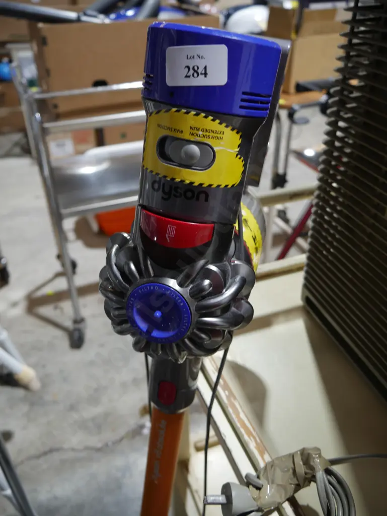 Dyson stick vacuum Image 1++
