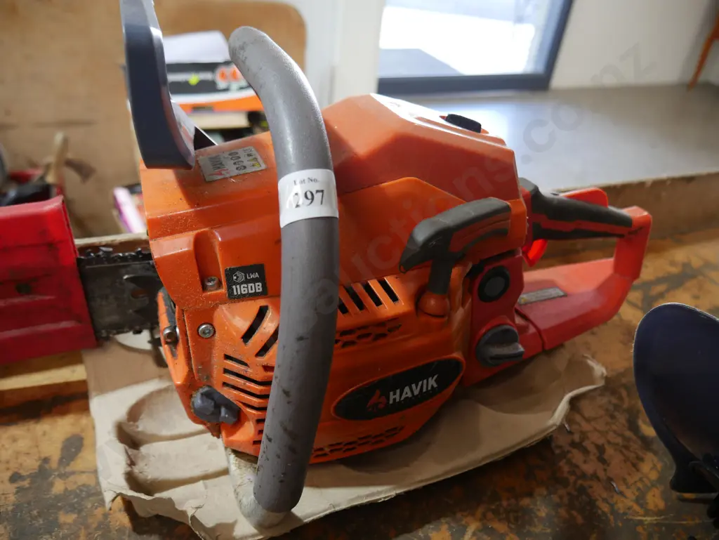 Havik chainsaw Image 1++