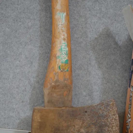 Axe