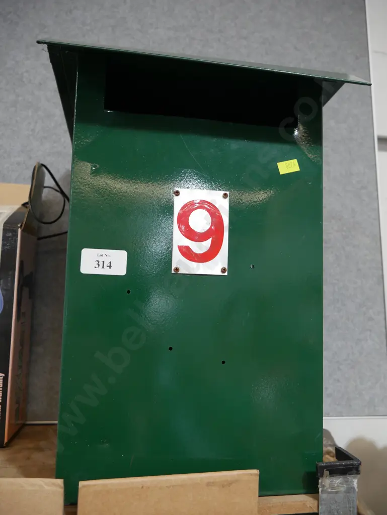 Letter box Image 1++