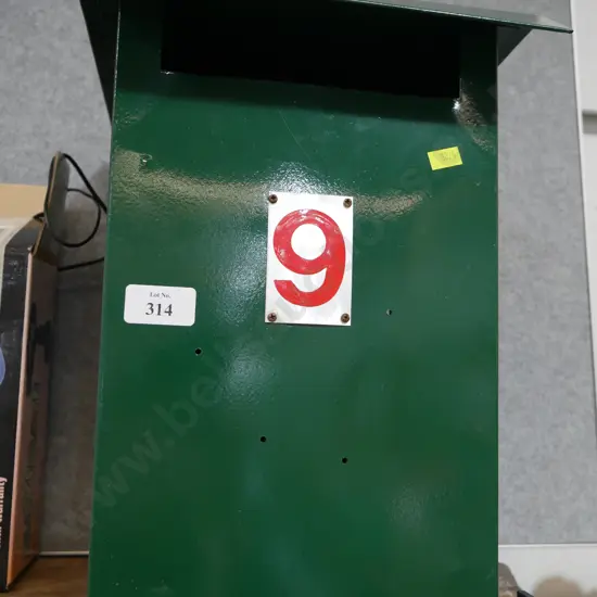 Letter box