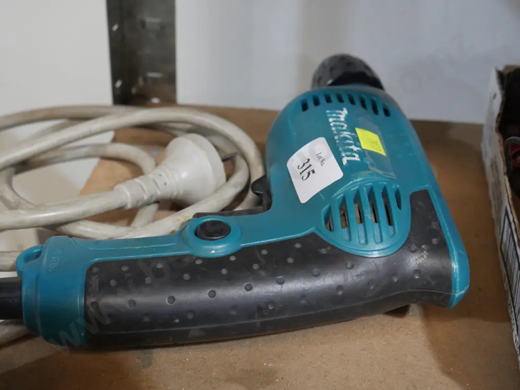 Makita drill Image 1++