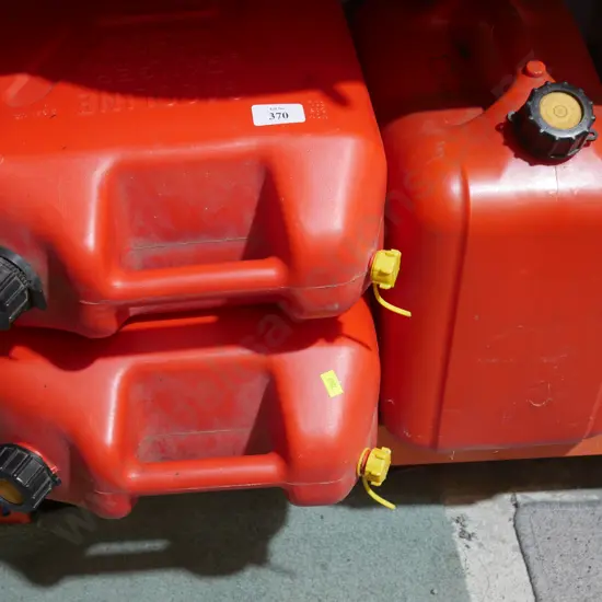 3 petrol containers