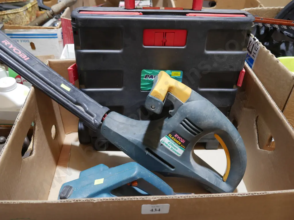 Hedge trimmer etc Image 1++