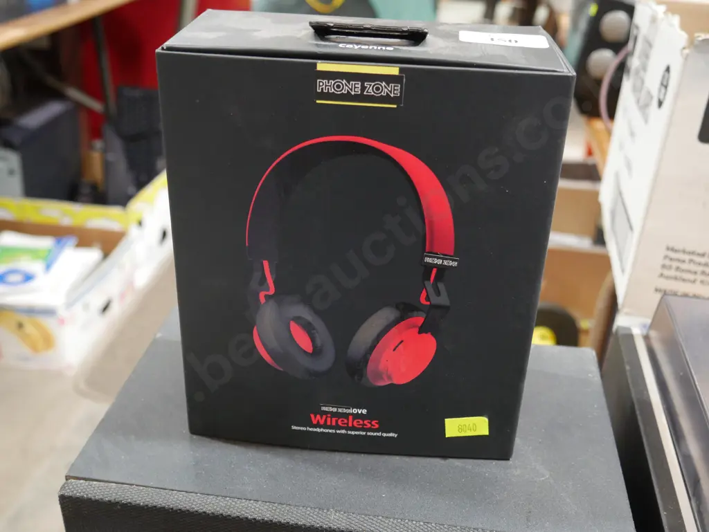 Wireless headphone Image 1++