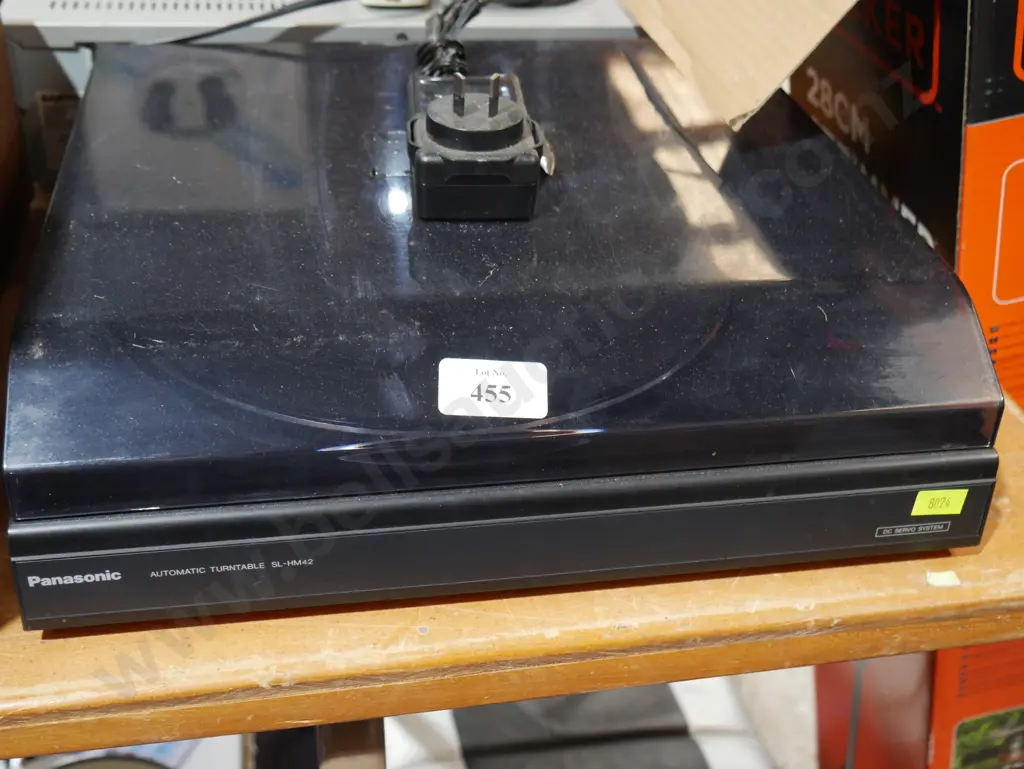Panasonic turntable Image 1++