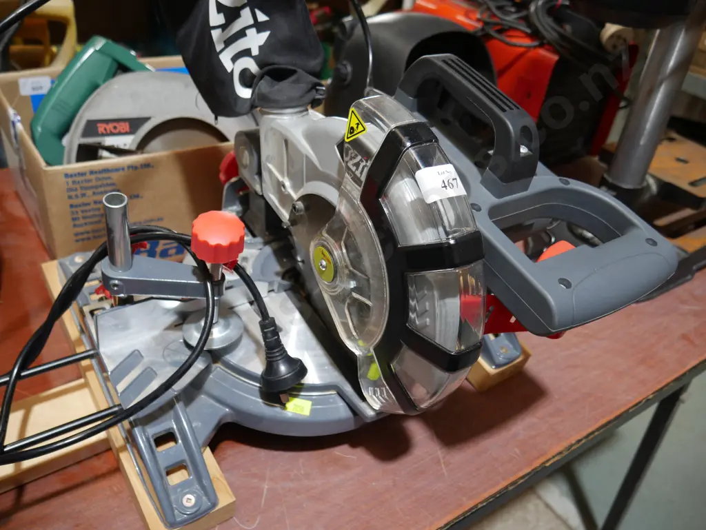 Electric mitre saw Image 1++