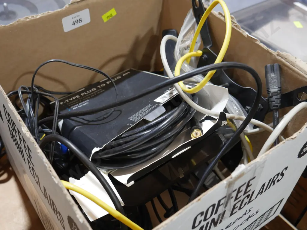 Box of wires ect Image 1++