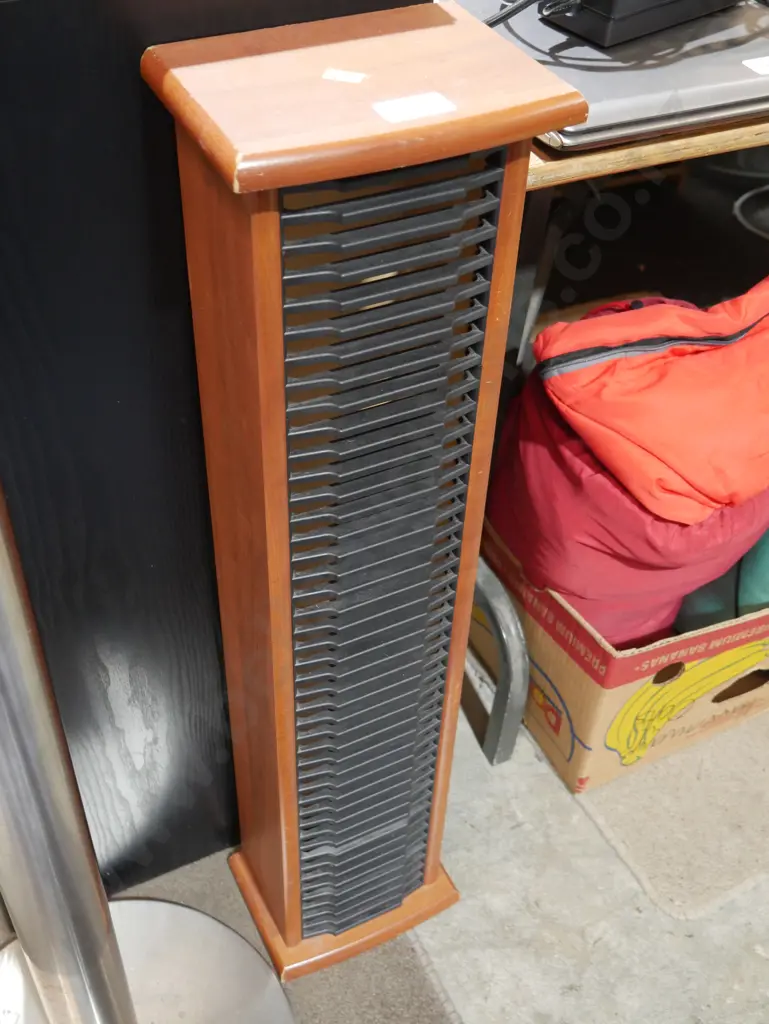 Cd stand Image 1++