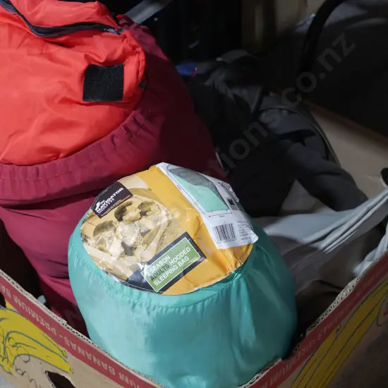 2 sleeping bags ect