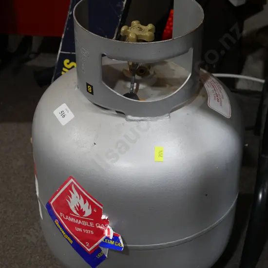 Gas bottle
