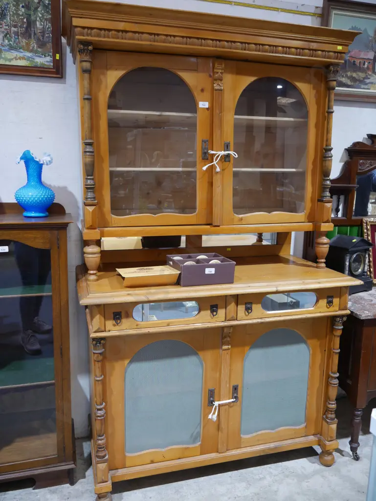 Pine kitchen cabinet Image 1++