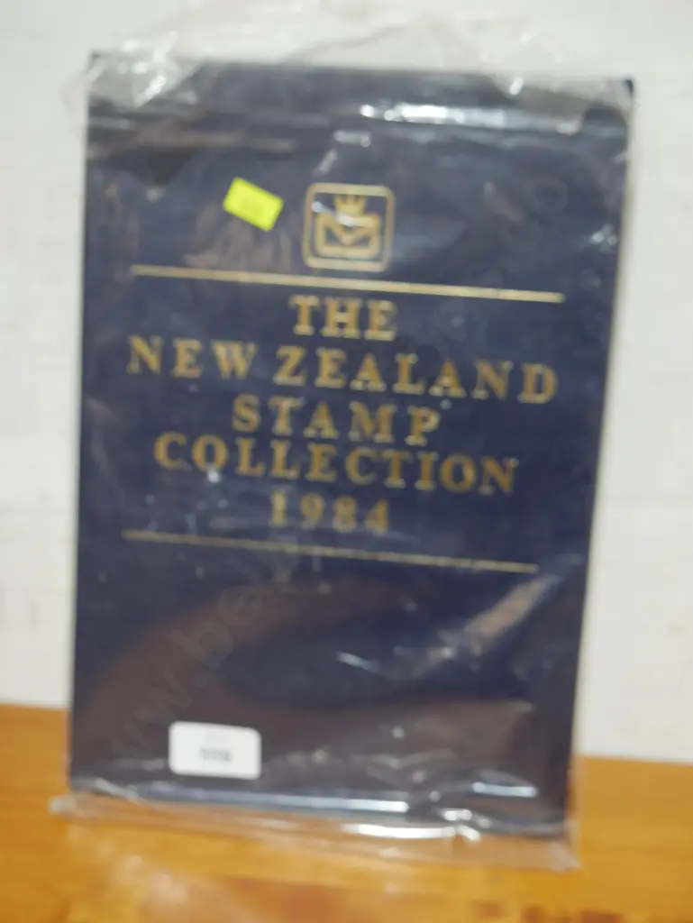 Stamp album Image 1++