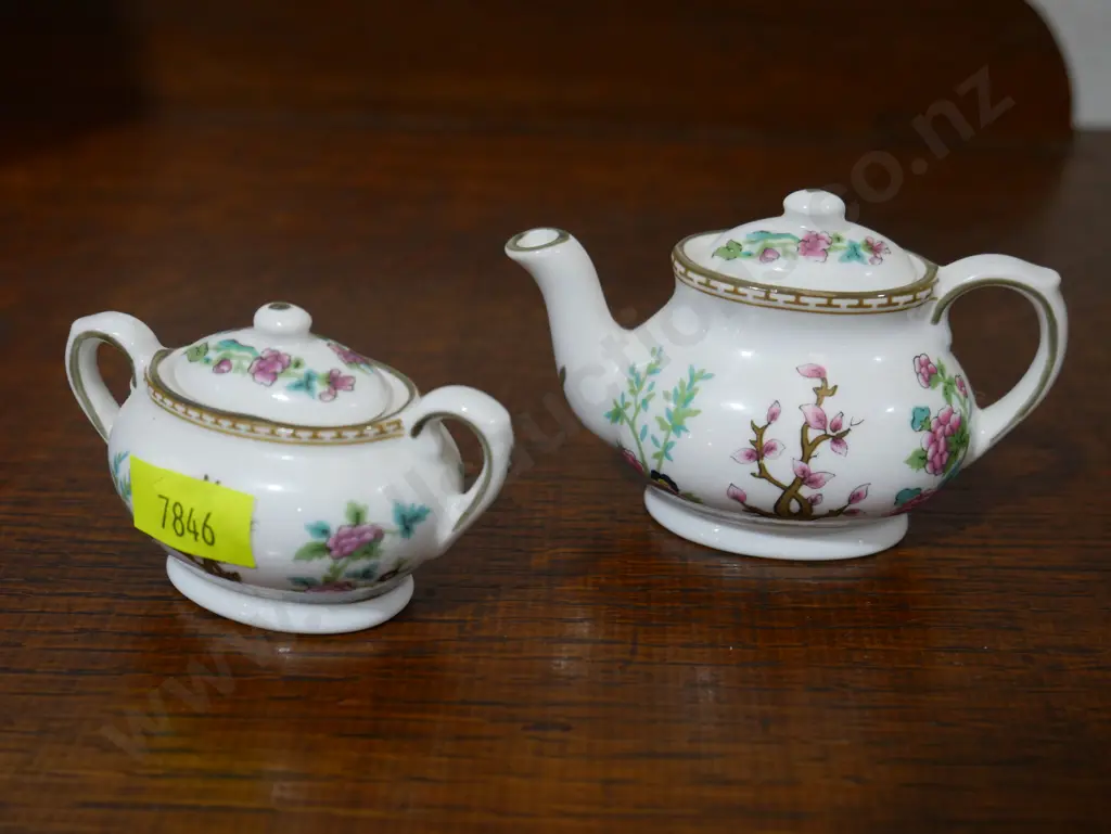 Coalport miniature teapot and bowl Image 1++