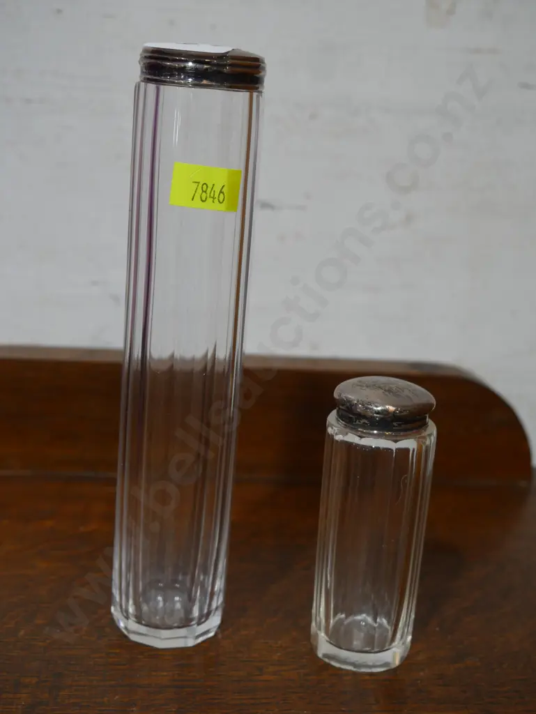 S/silver top scent bottles Image 1++