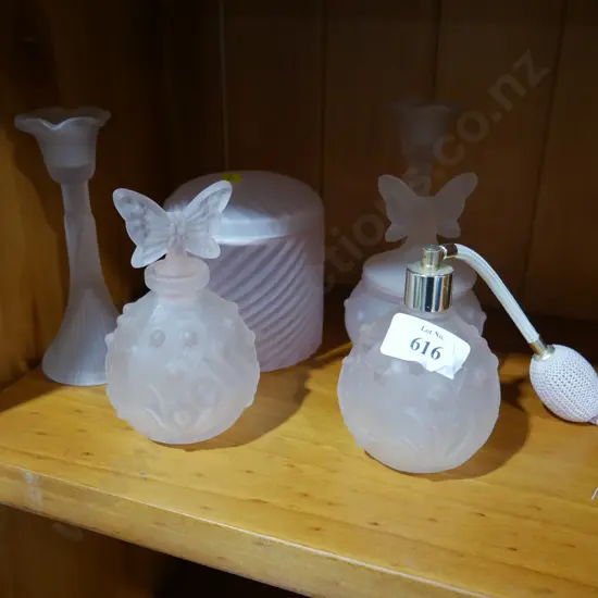 Glass duchess set