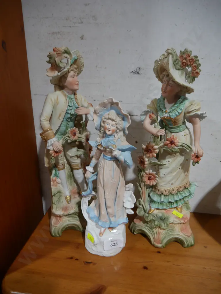 3 Bisque figurines Image 1++