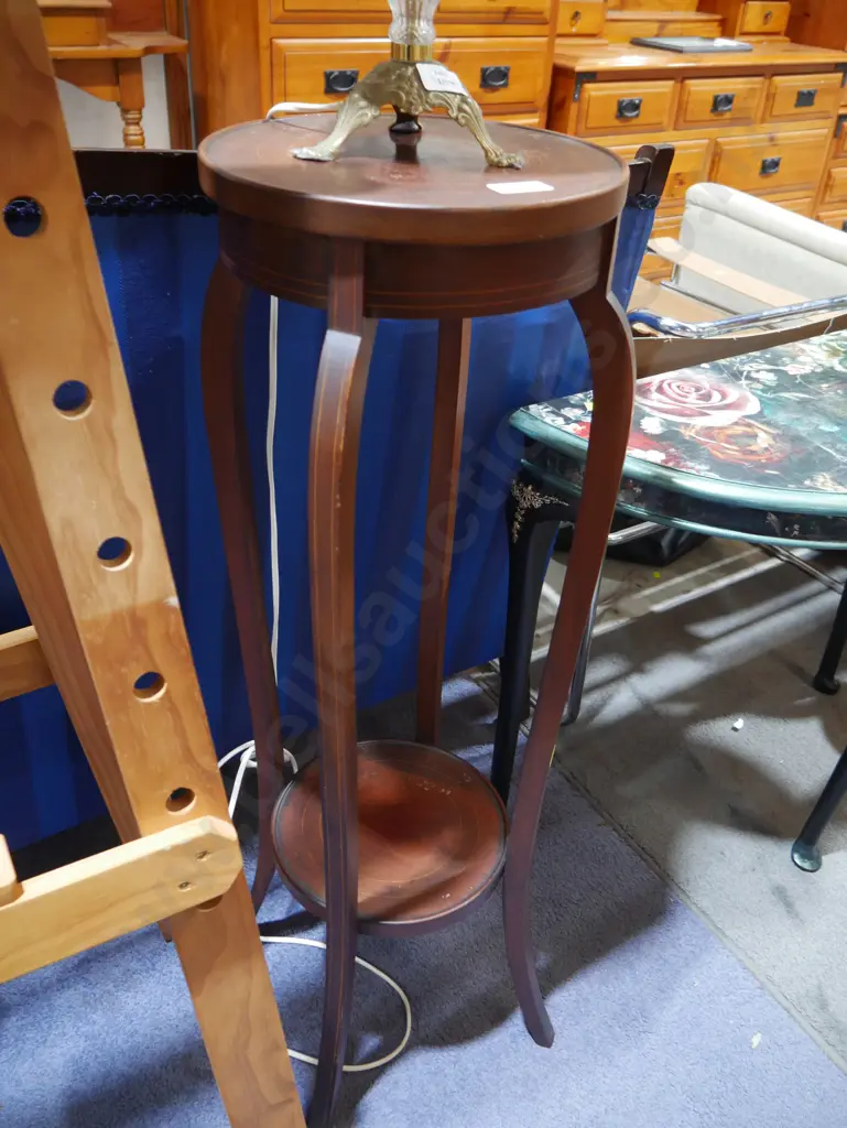 Plant stand Image 1++