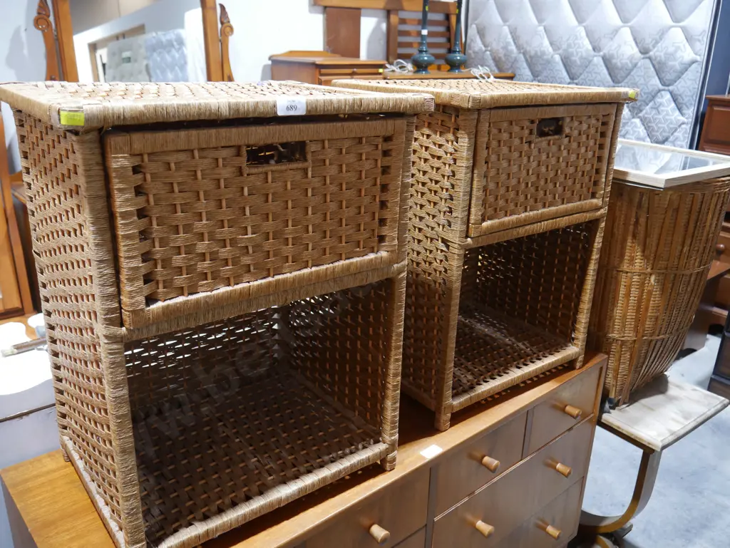 Pair of bedsides Image 1++