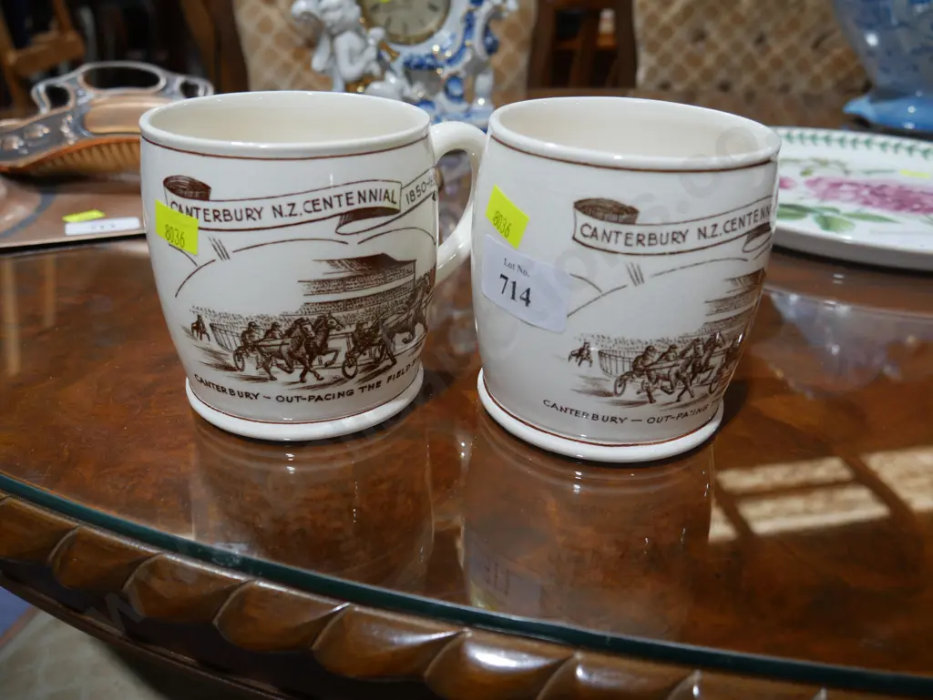 Pair Crown Lynn mugs Image 1++