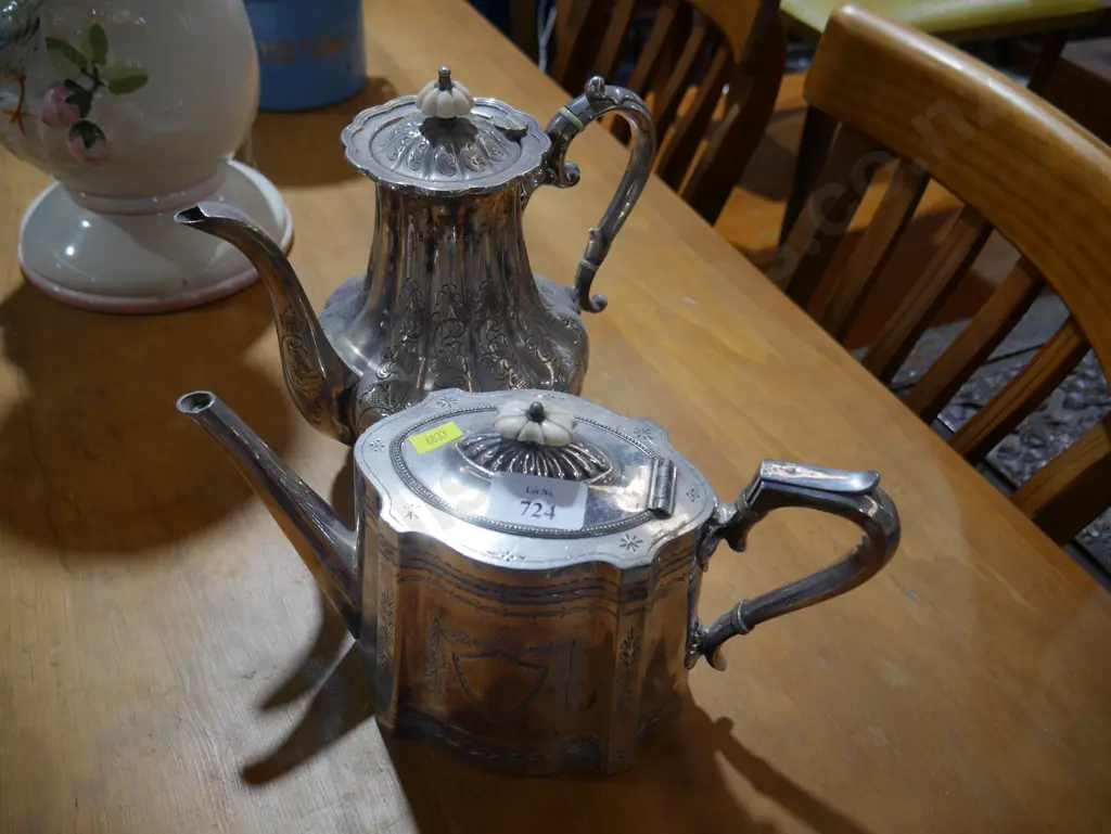2 E.P jugs Image 1++