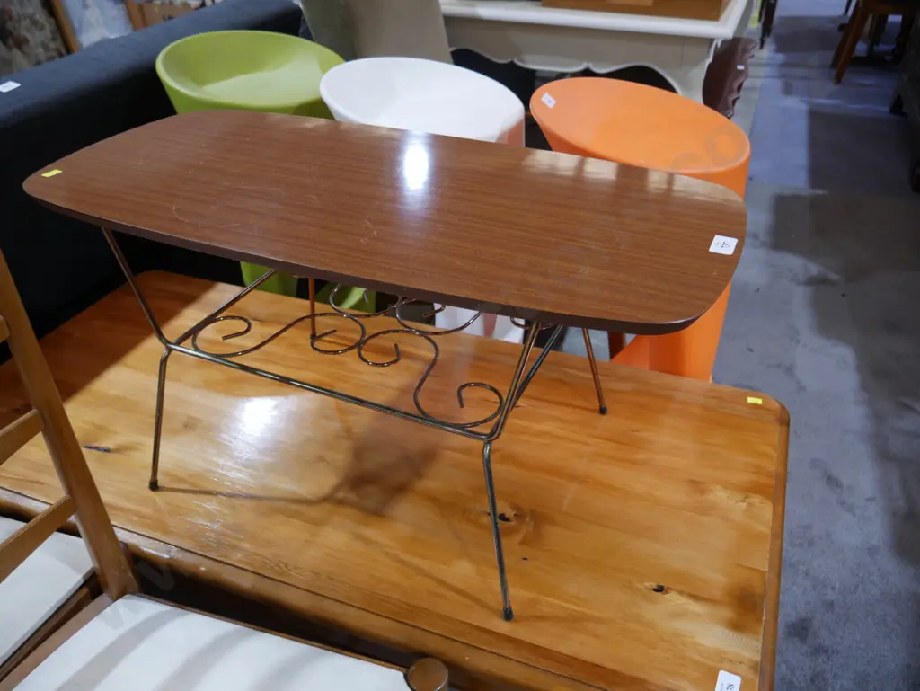 Formica top coffee table Image 1++