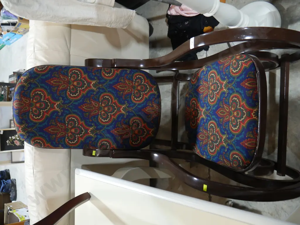 Rocking chair Image 1++