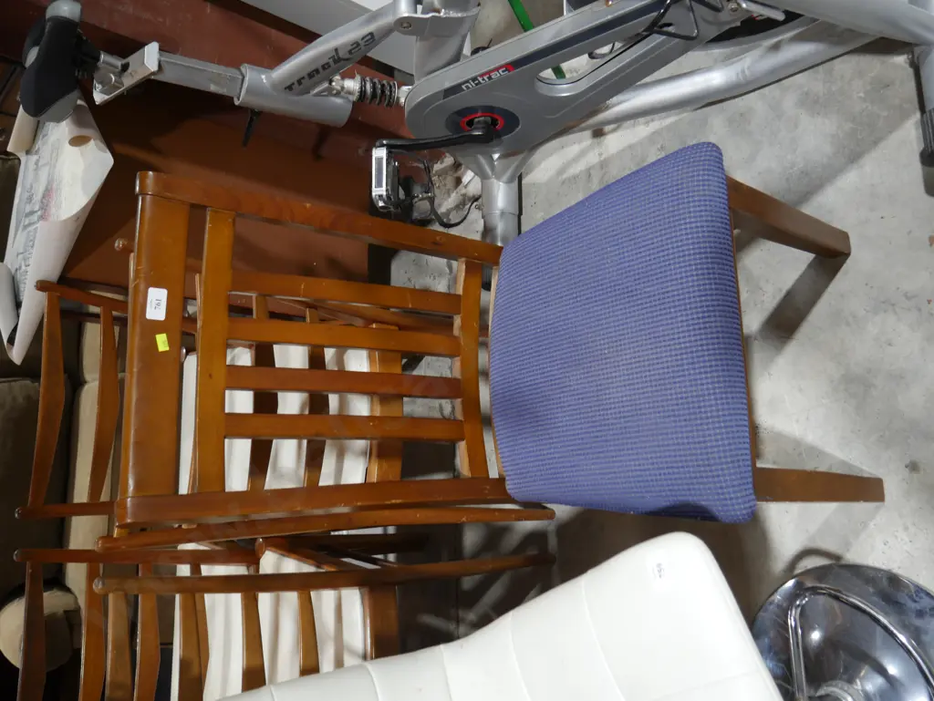 Dining chair Image 1++
