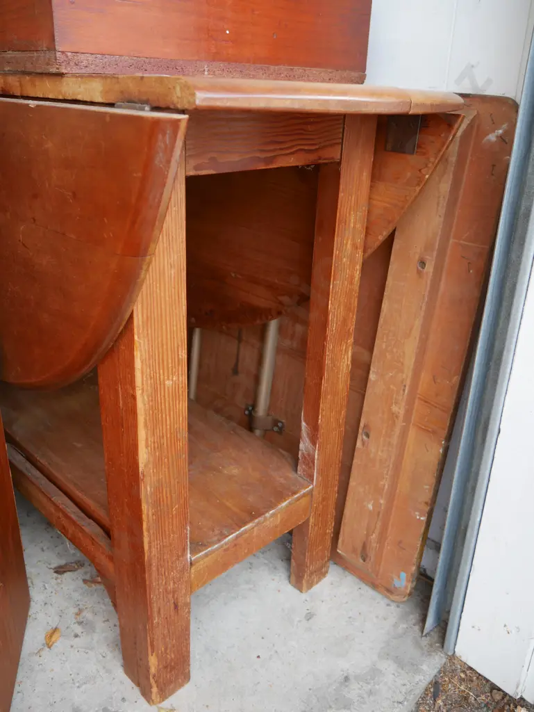 Dropside table Image 1++